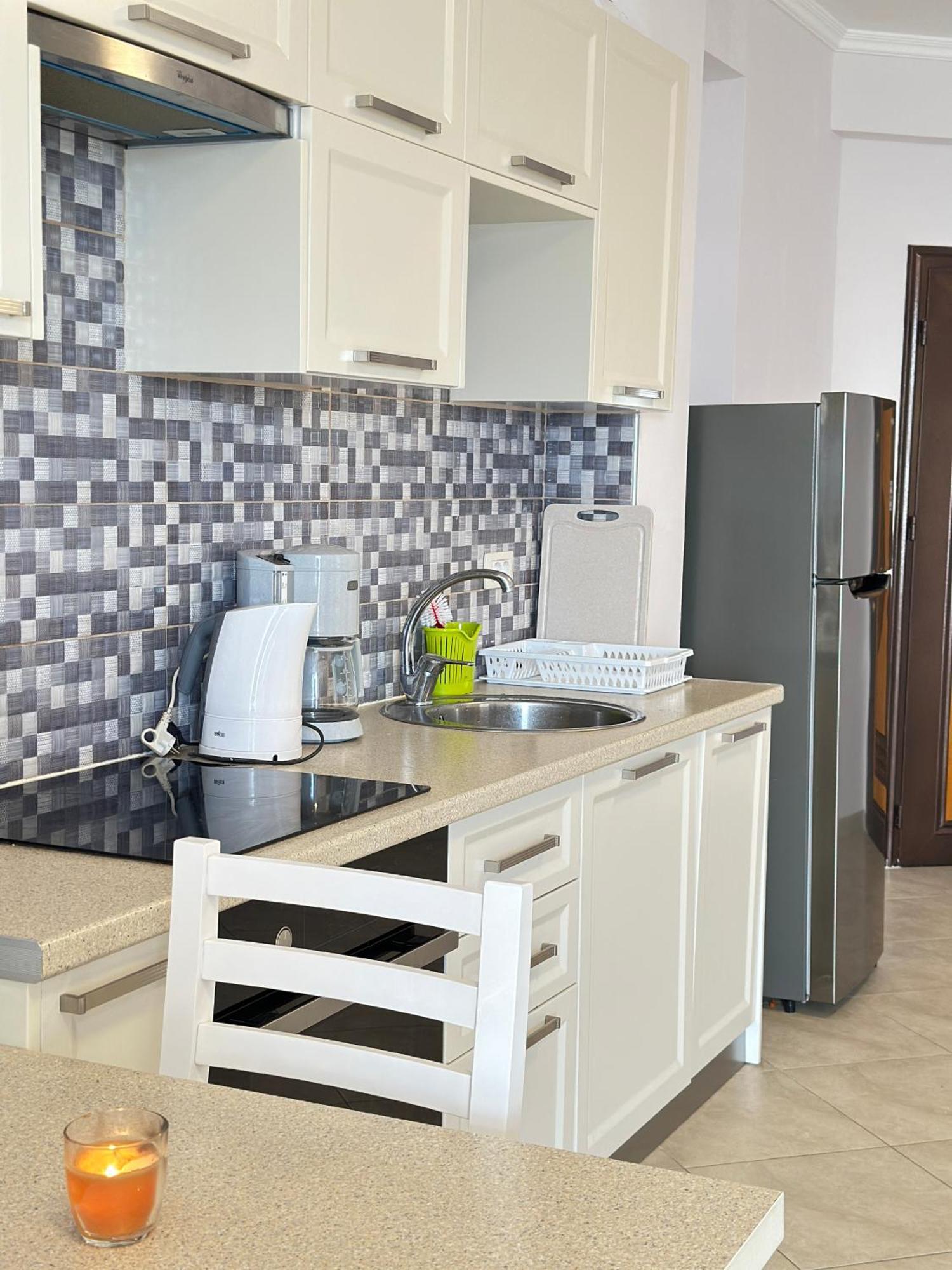 Violet Sea View Apartment Sarandë Buitenkant foto
