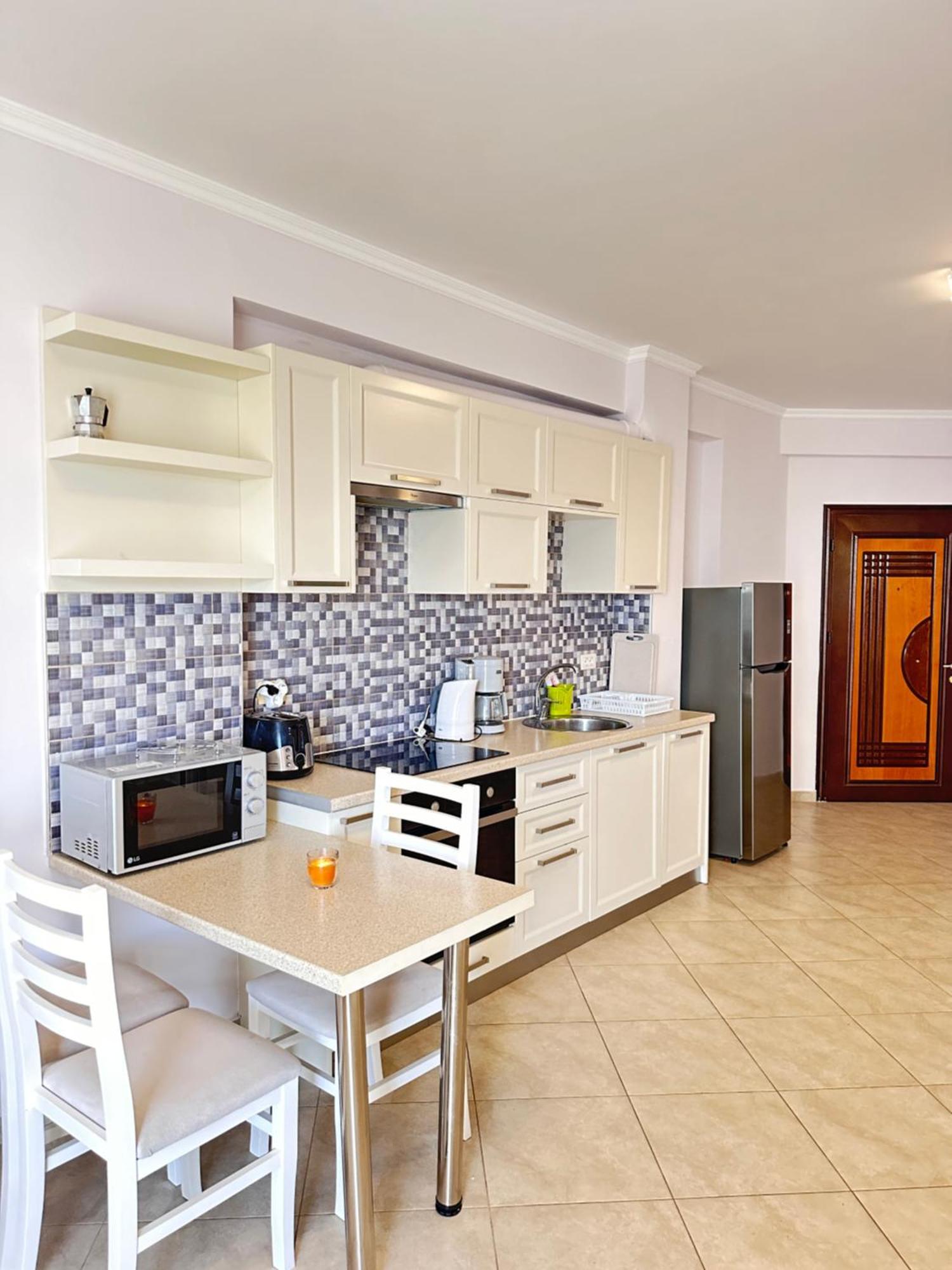Violet Sea View Apartment Sarandë Buitenkant foto